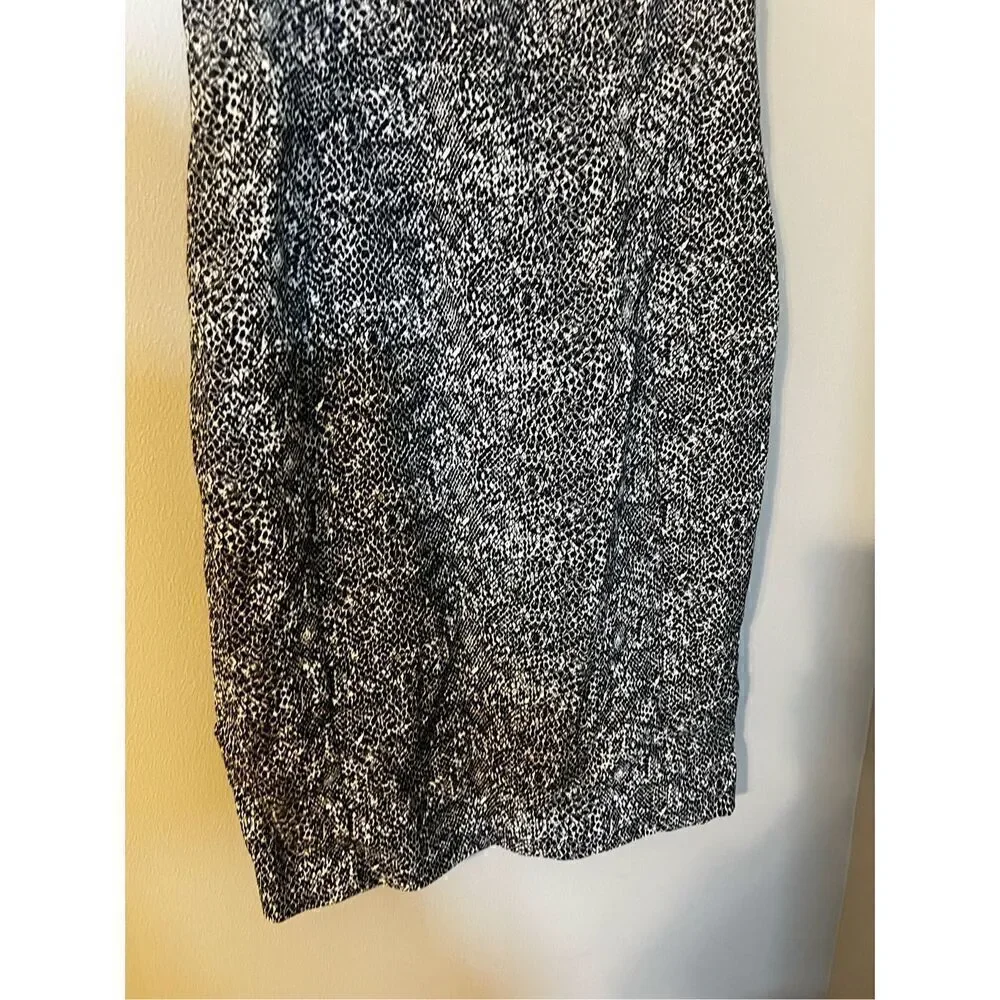 Calvin Klein Women’s Size 10 Sleeveless Zip Up Snake Print Dress Black White